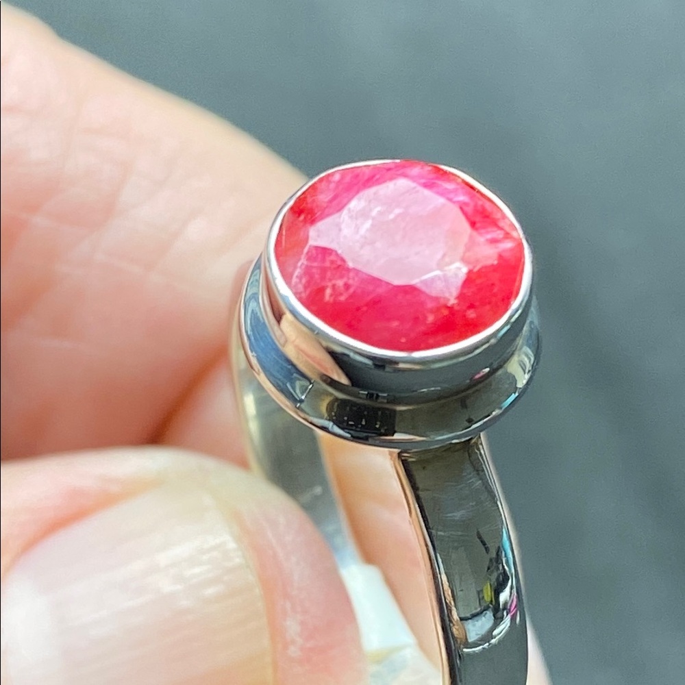 Ruby Ring Size 9 In Solid Sterling Silver 925 - image 4